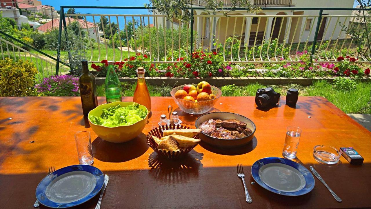 Holiday Home Jozo Omiš Exterior foto