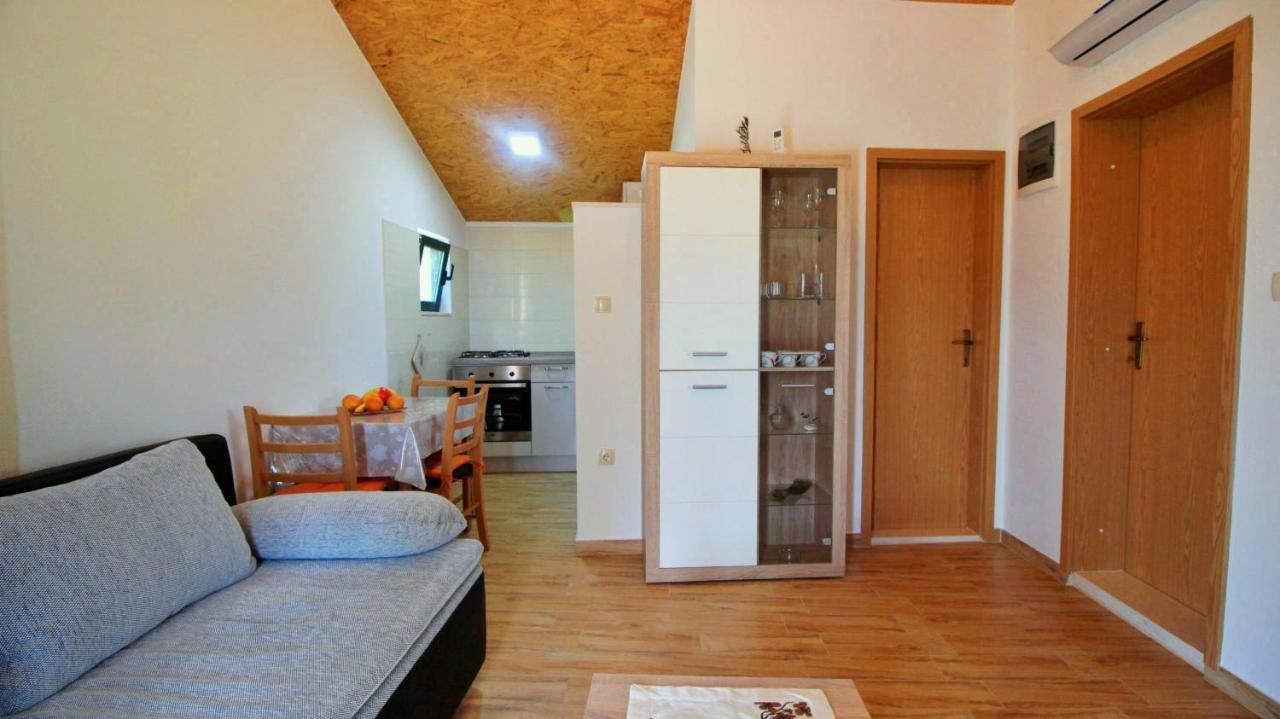 Holiday Home Jozo Omiš Exterior foto
